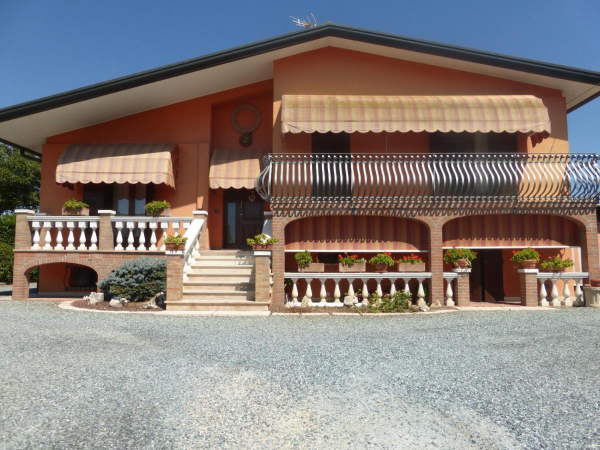 Appartamento Yestravel Noale Exterior photo